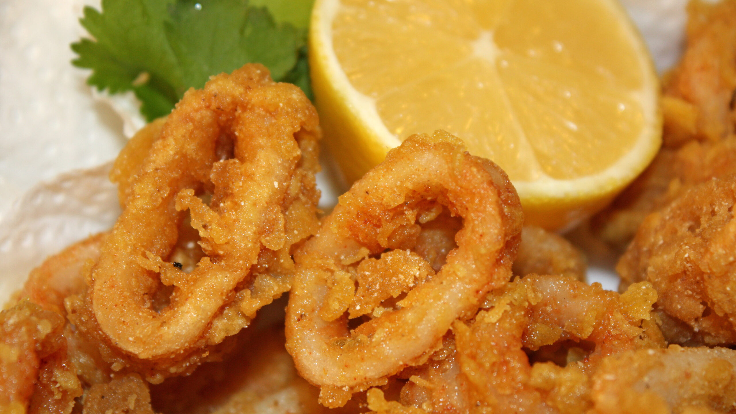 Indisk friterad bläckfisk